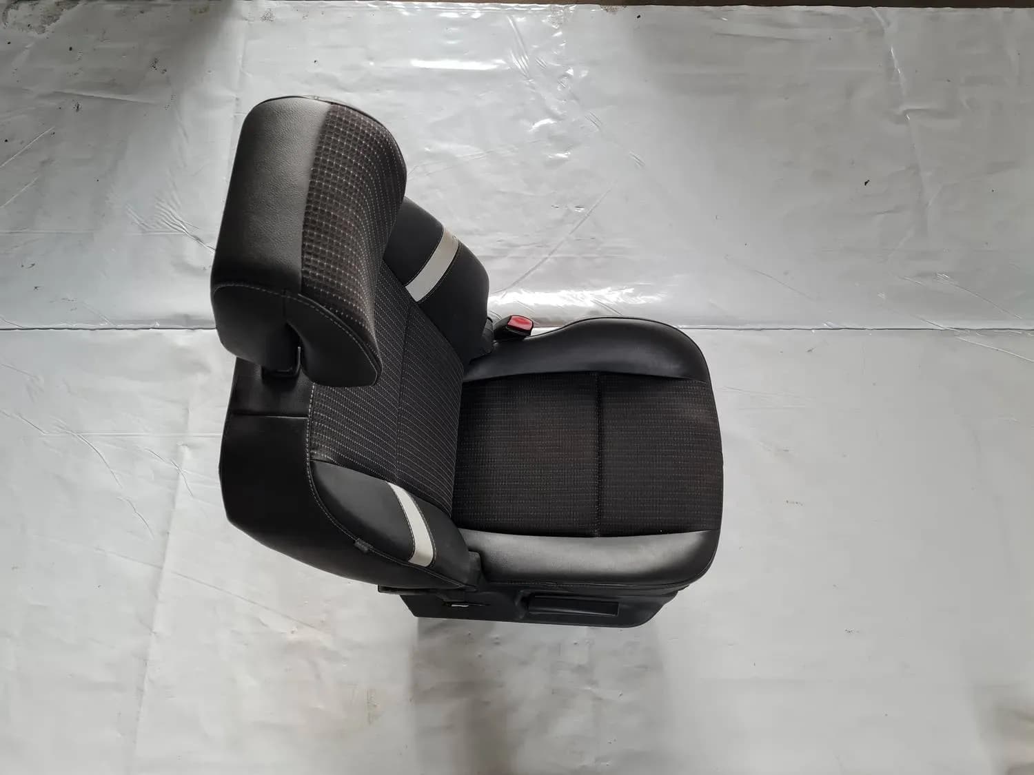 Asiento delantero derecho RENAULT SCENIC III 2011 - foto 1