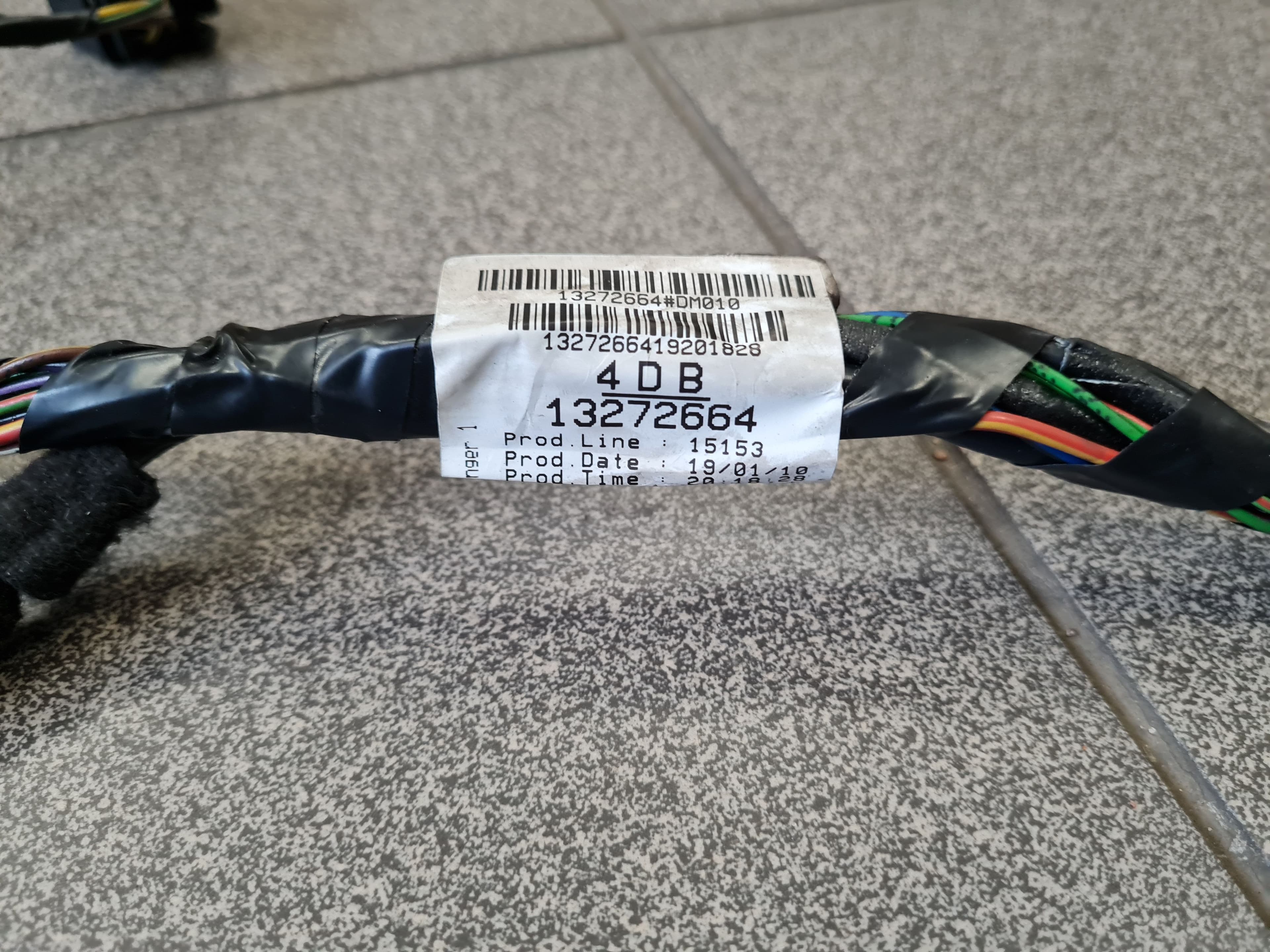 Cables de la tapa del maletero OPEL INSIGNIA SPORTS TOURER 2010 (C) - foto 3