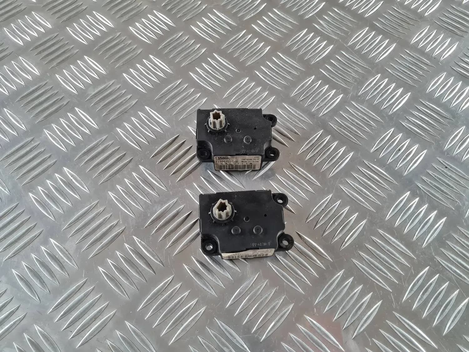 Actuador del sistema de calefacción RENAULT SCENIC III 2011 - foto 2