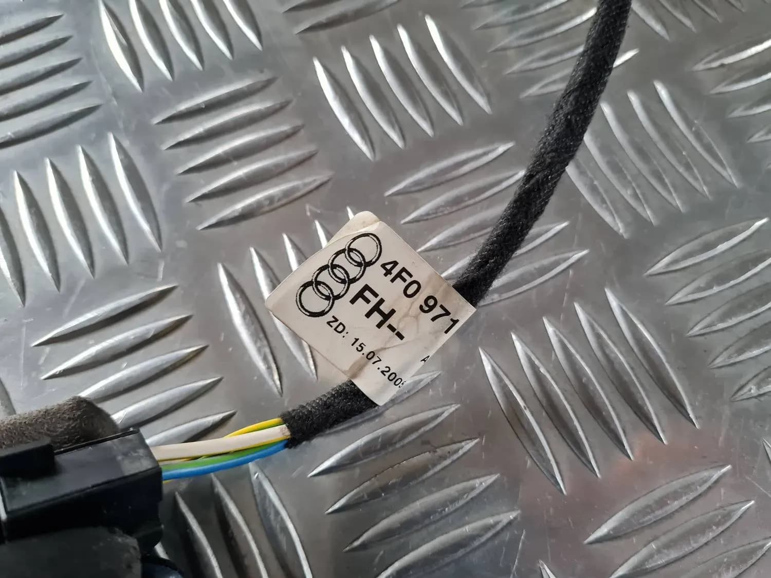 Cable del motor de la ventanilla eléctrica AUDI A6 2008 - foto 2