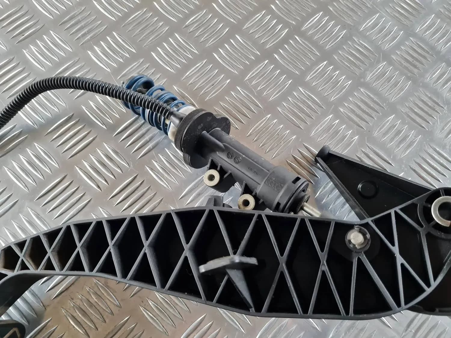 Pedal del embrague AUDI A6 2008 - foto 4