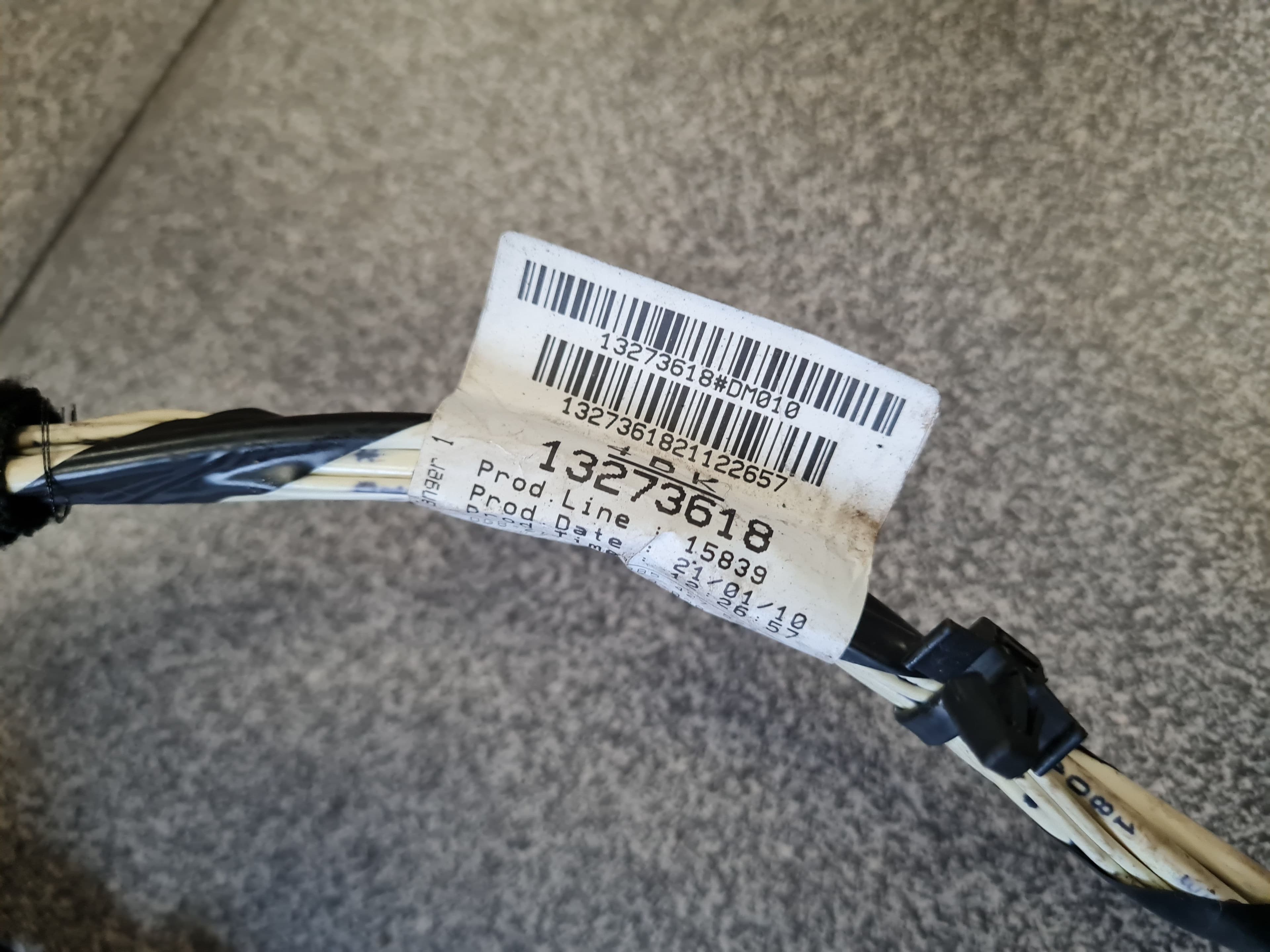 Cables de la tapa del maletero OPEL INSIGNIA SPORTS TOURER 2010 (C) - foto 3