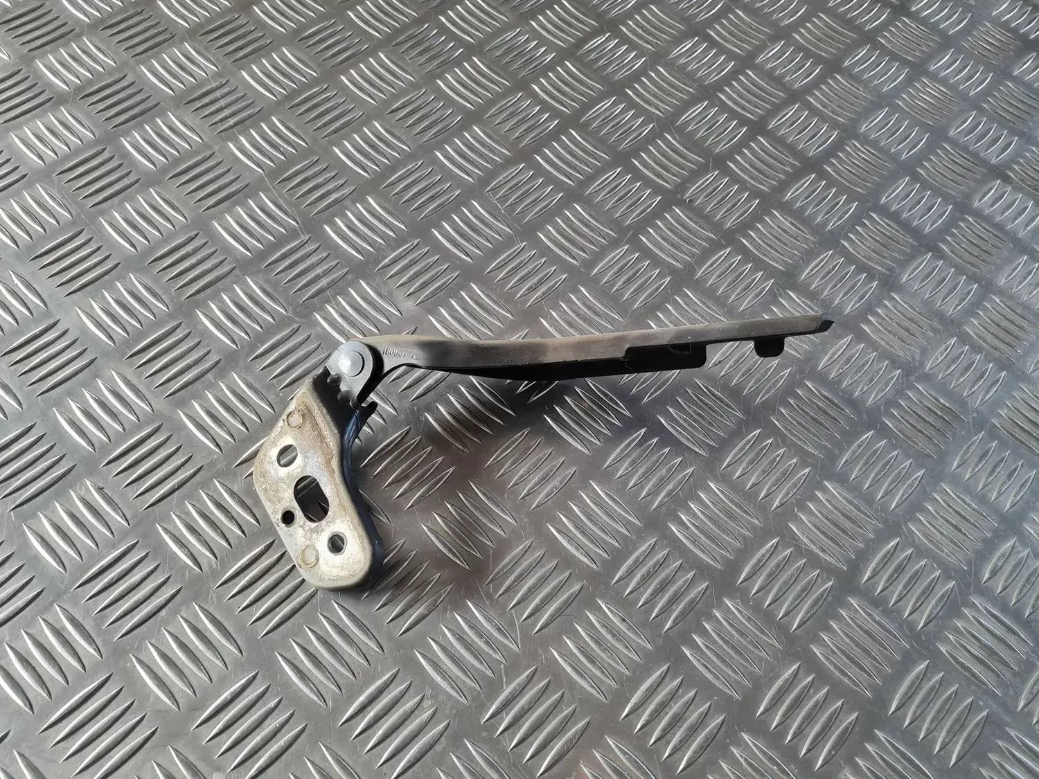 Bisagra del capó, derecha AUDI A6 2008 - foto 2