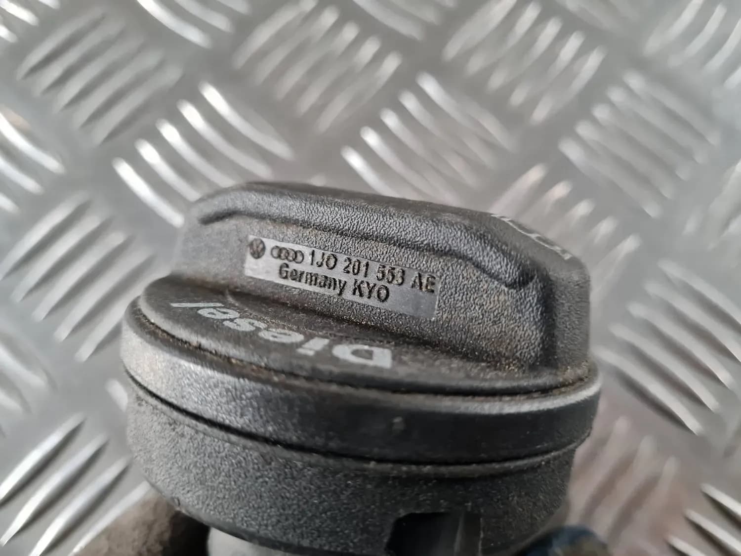 Tapón del depósito de combustible AUDI A6 2008 - foto 2