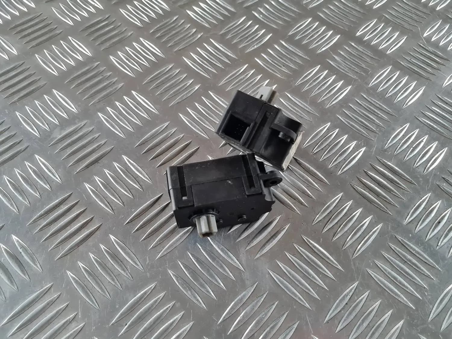 Actuador del sistema de calefacción RENAULT SCENIC III 2011 - foto 3