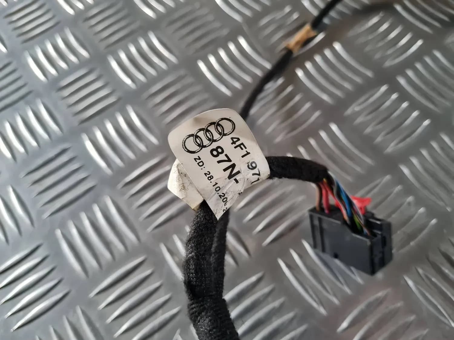 Cables de las puertas AUDI A6 2008 - foto 2