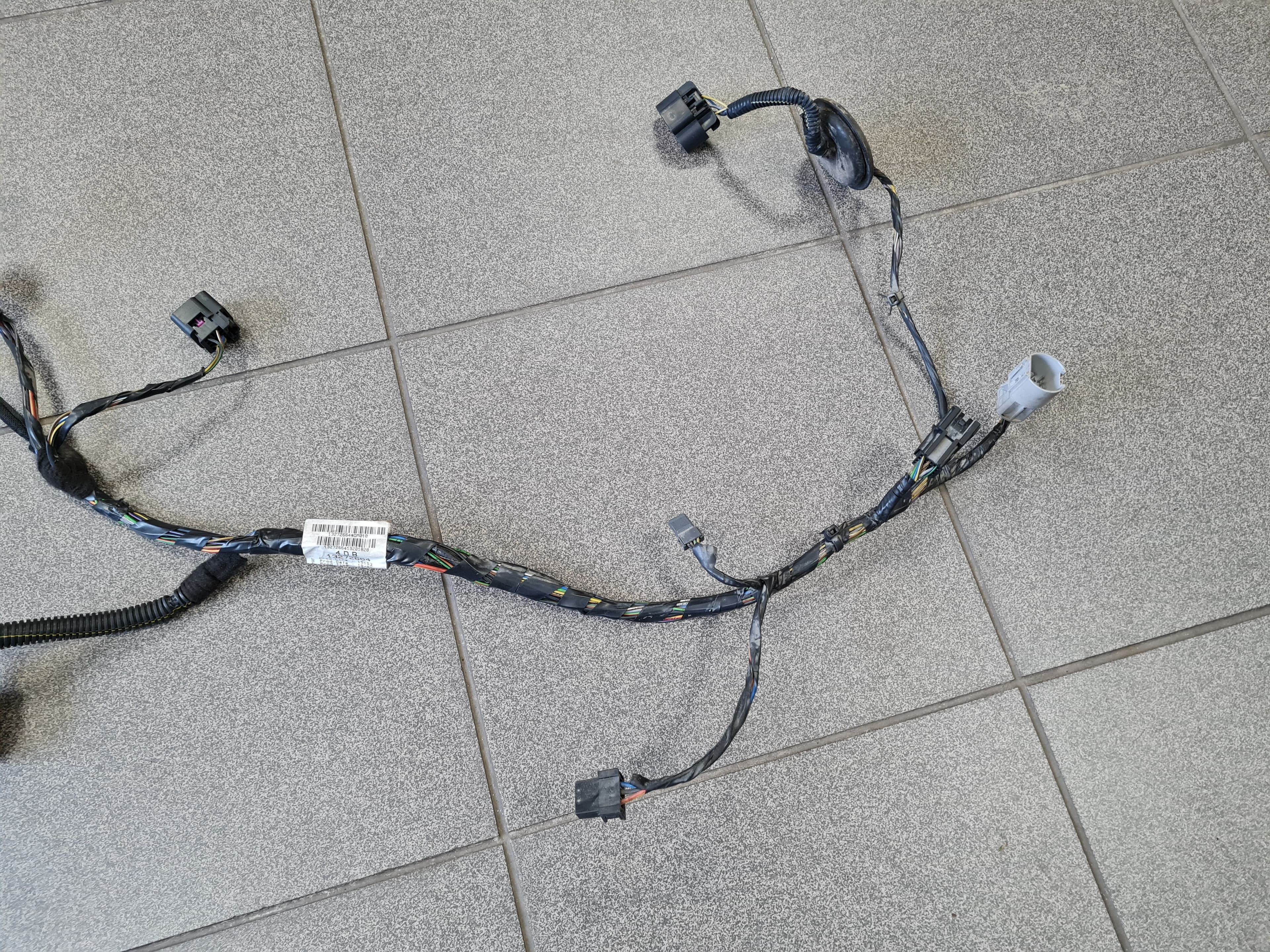 Cables de la tapa del maletero OPEL INSIGNIA SPORTS TOURER 2010 (C) - foto 2
