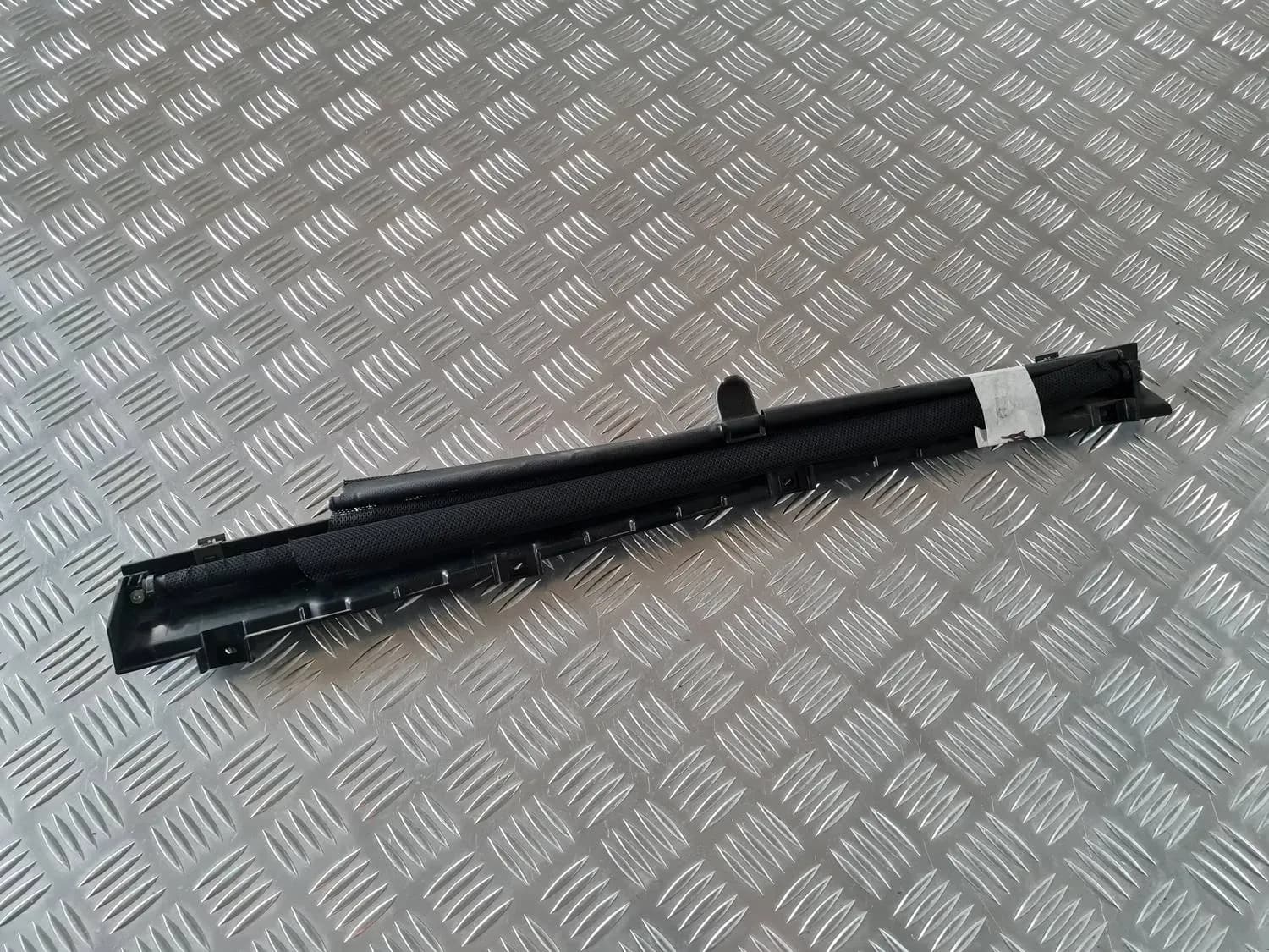 Parasol de la ventanilla de la puerta RENAULT SCENIC III 2011 - foto 4
