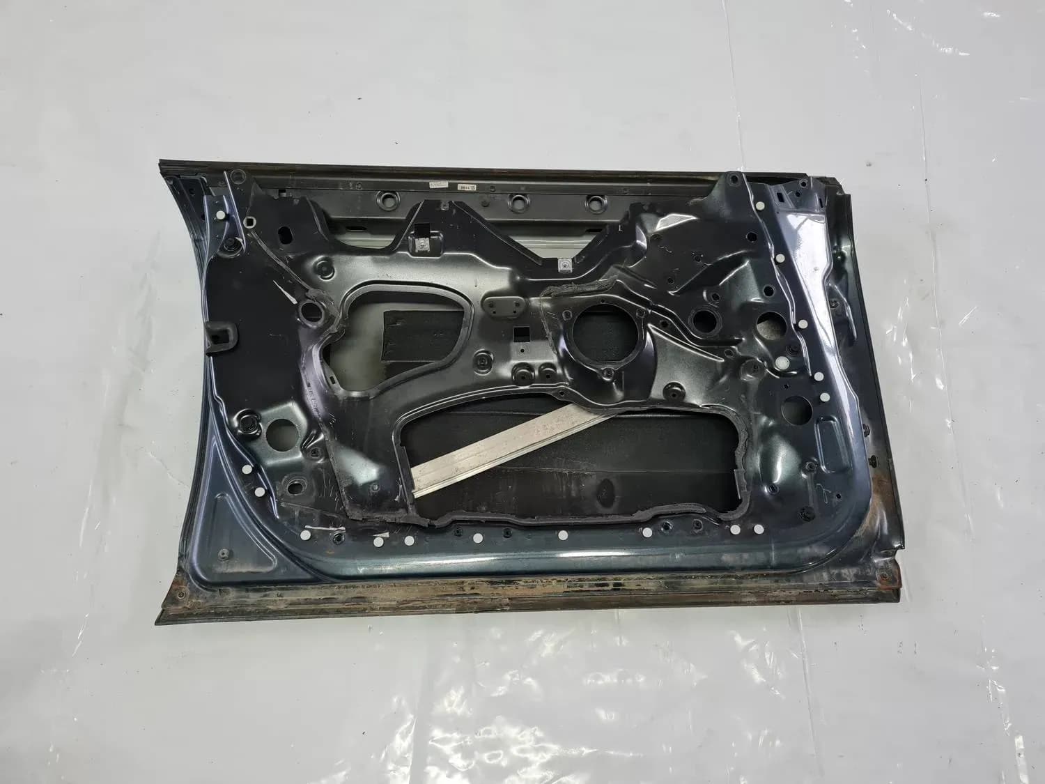 Puerta delantera izquierda AUDI A6 2008 - foto 7