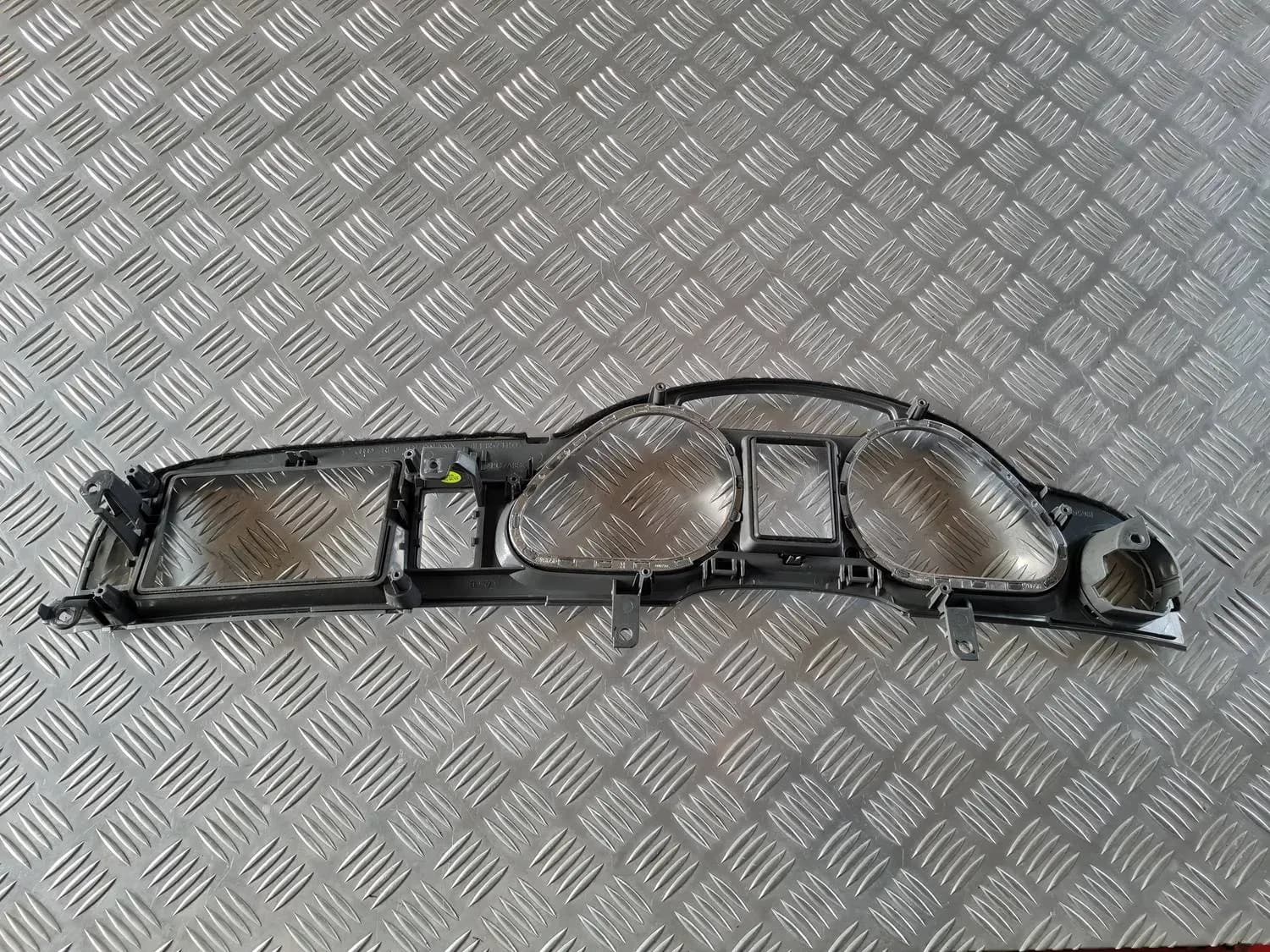 Moldura del velocímetro AUDI A6 2008 - foto 5