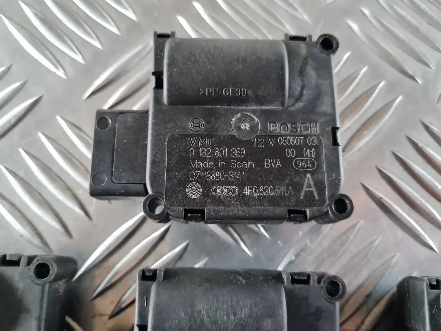 Actuador del sistema de calefacción AUDI A6 2008 - foto 3