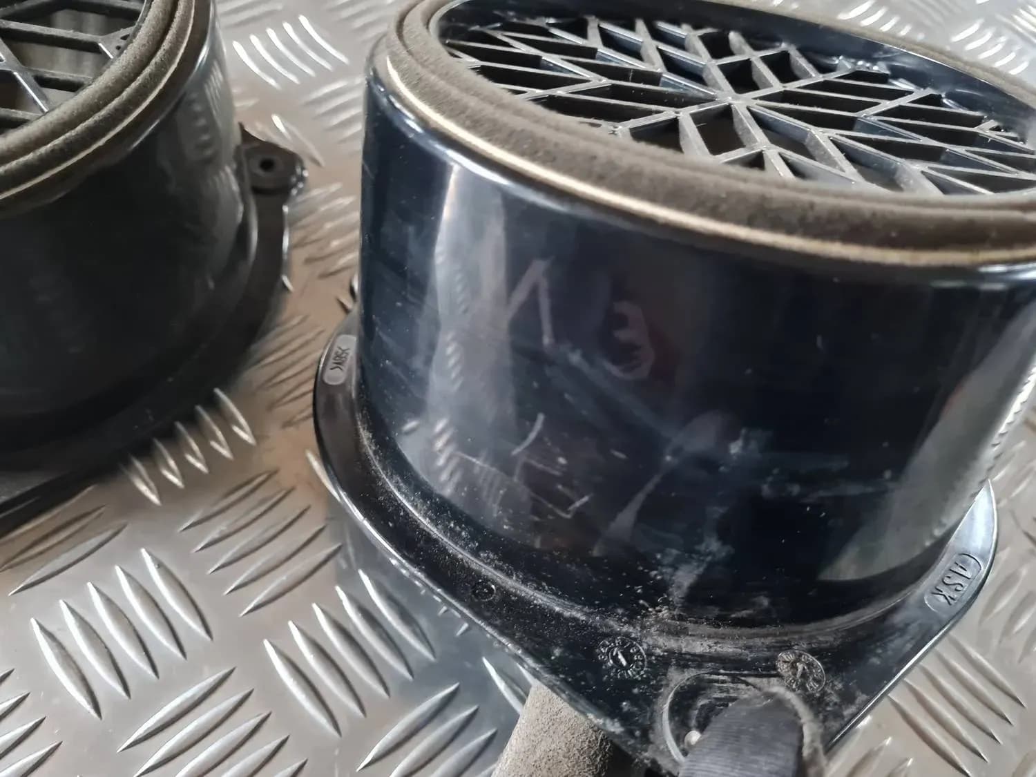 Altavoz de la puerta, inferior AUDI A6 2008 - foto 5