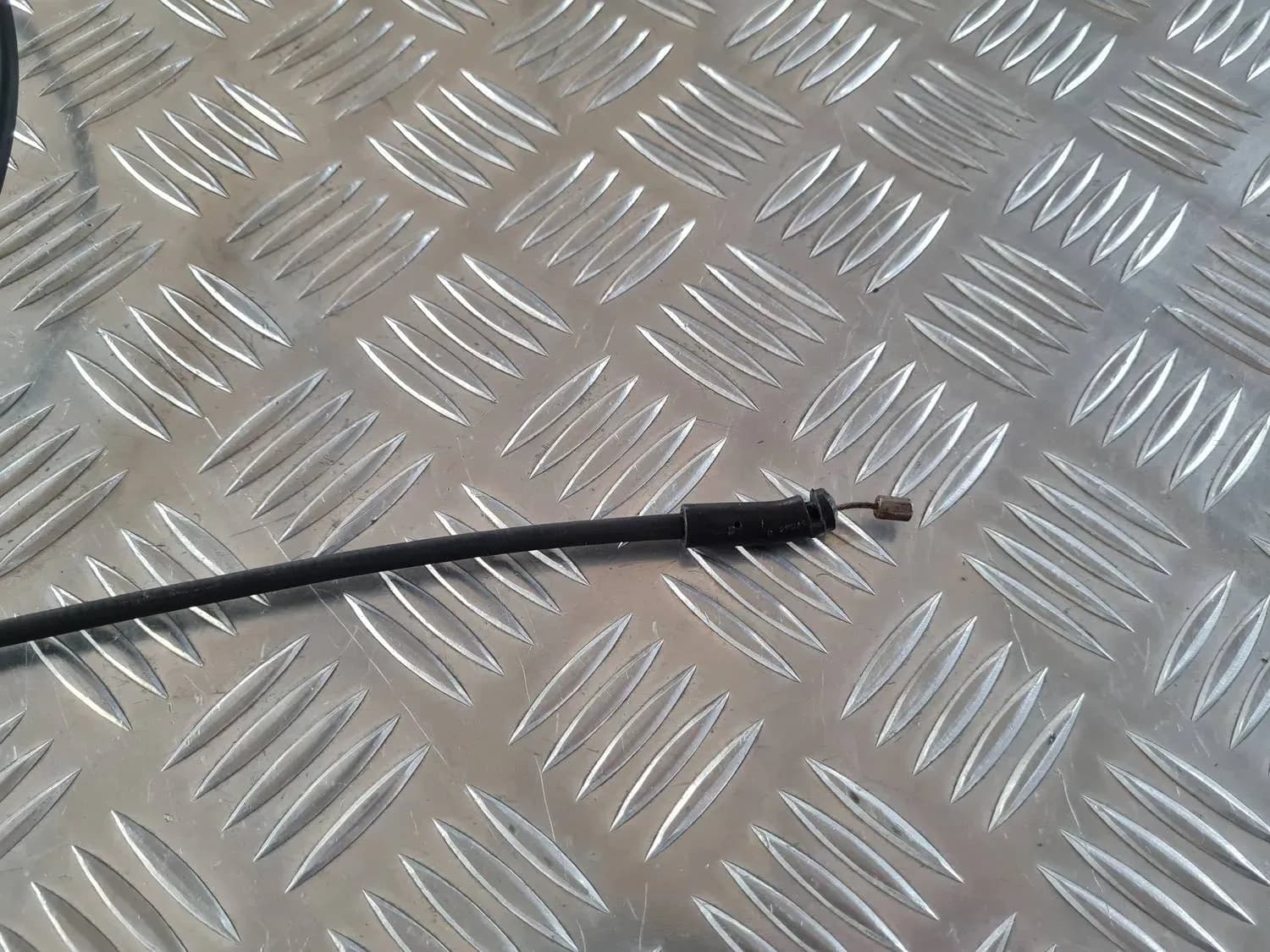Cable del cierre del capó RENAULT SCENIC III 2011 - foto 3