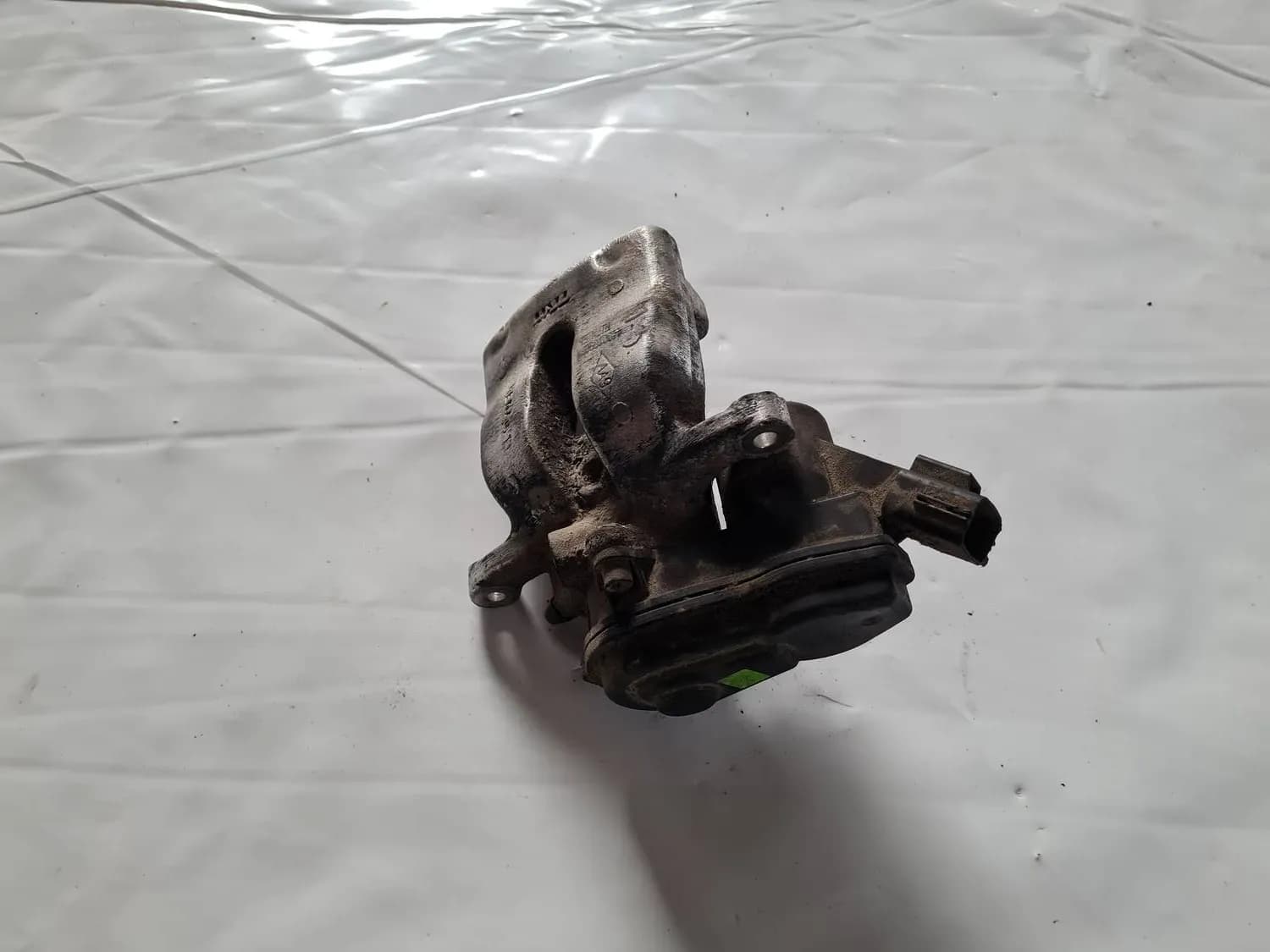Pinza de freno trasera derecha RENAULT SCENIC III 2011 - foto 4