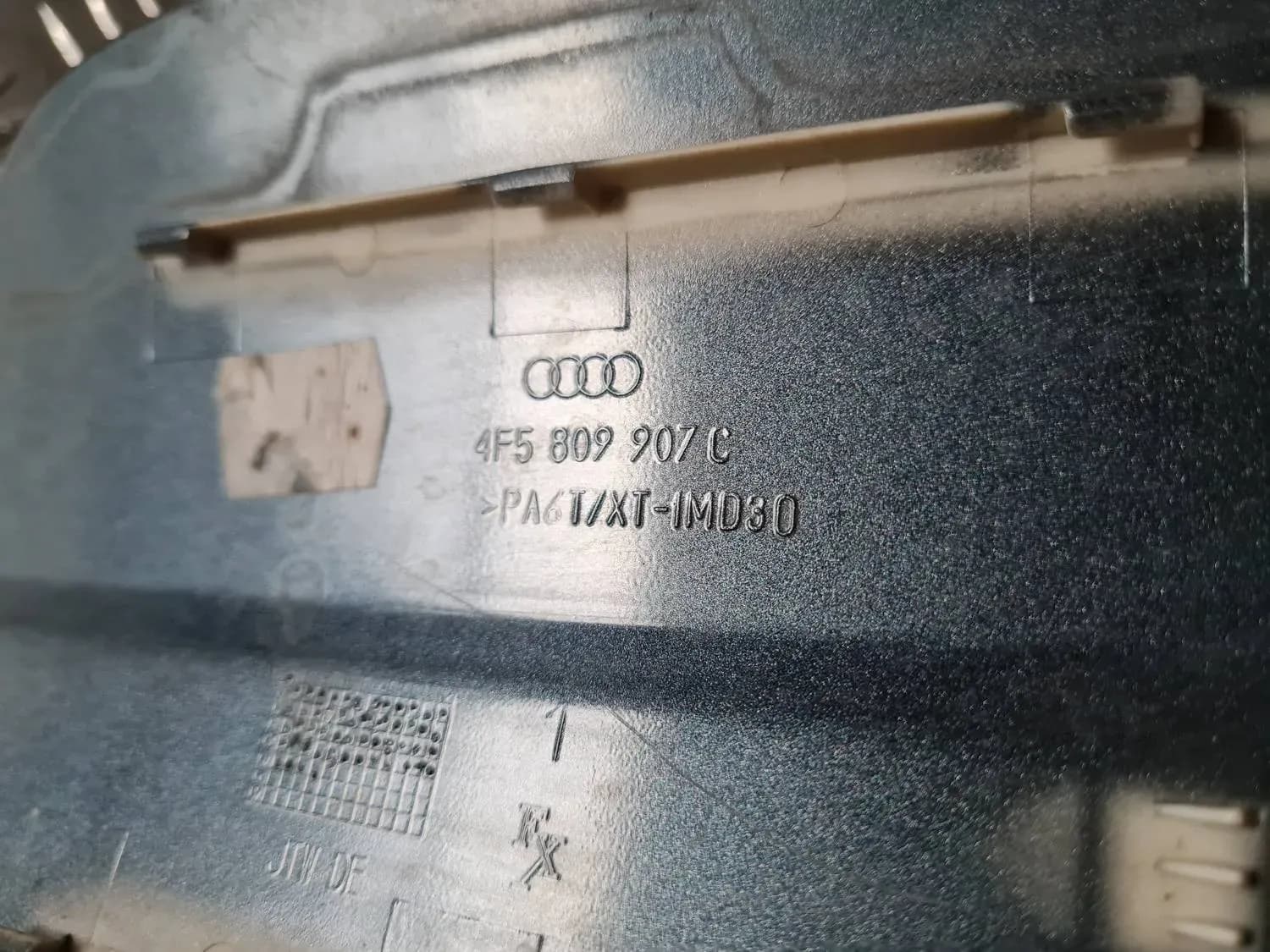 Tapón del depósito de combustible AUDI A6 2008 - foto 3