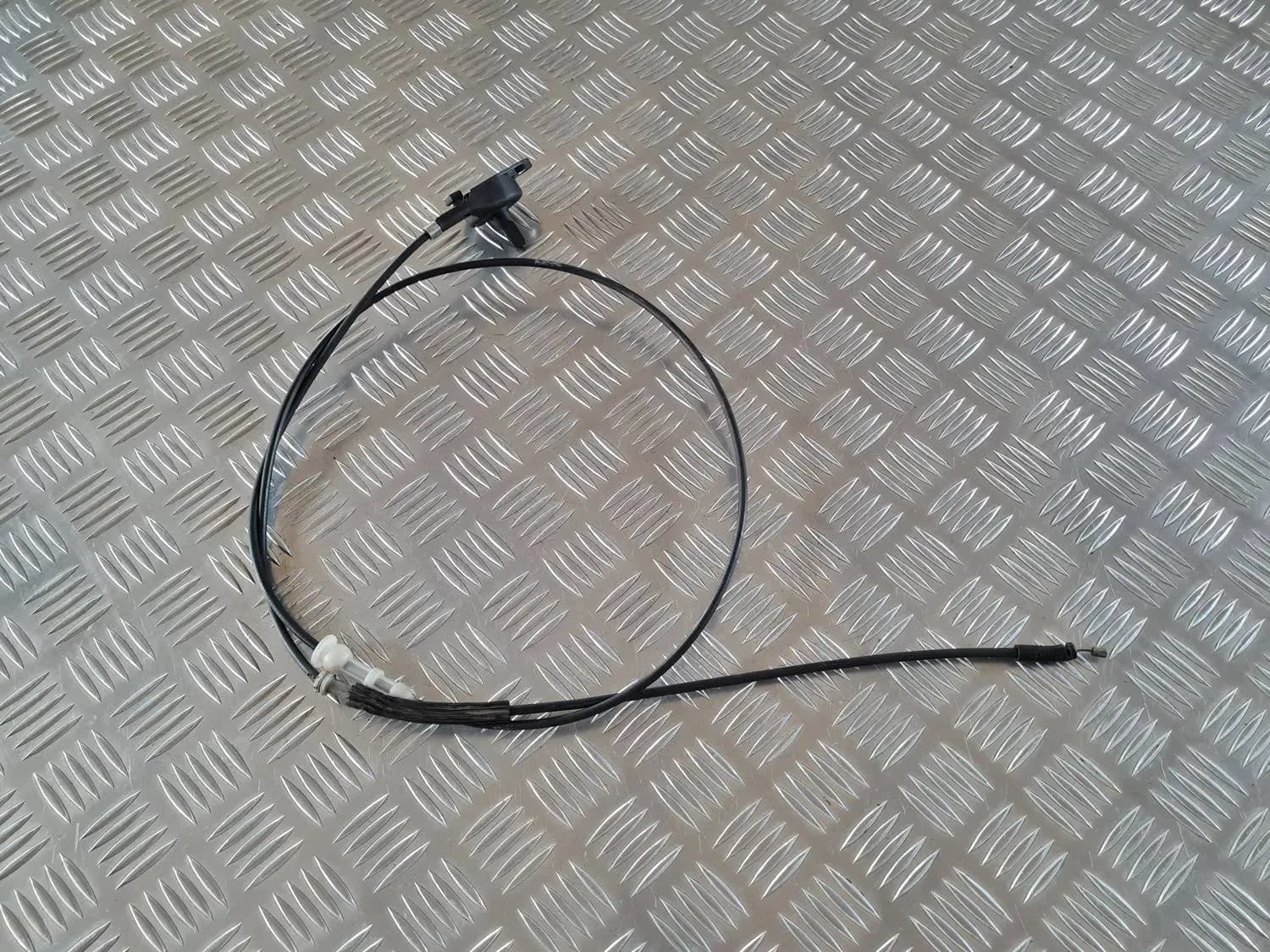 Cable del cierre del capó RENAULT SCENIC III 2011 - foto 1