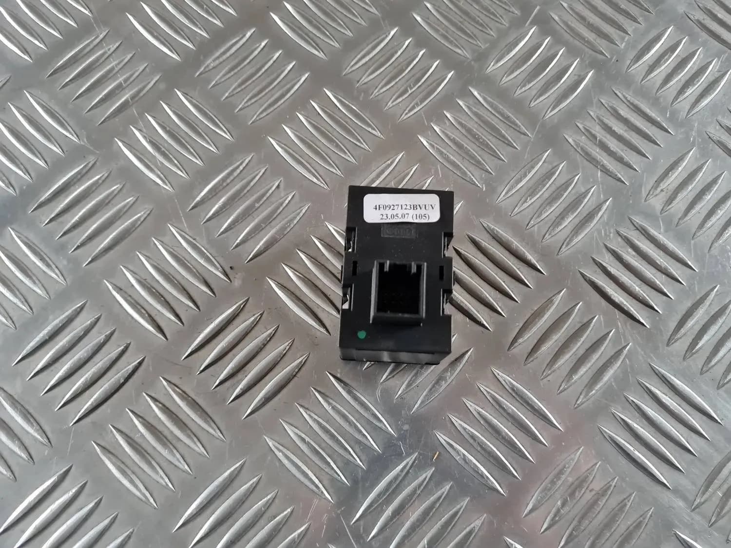 Botones del panel de instrumentos AUDI A6 2008 - foto 2