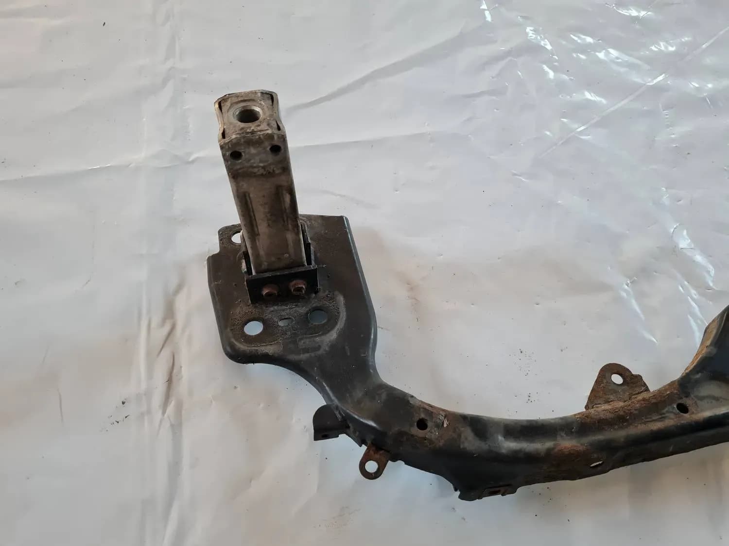 Travesaño delantero del radiador AUDI A6 2008 - foto 8