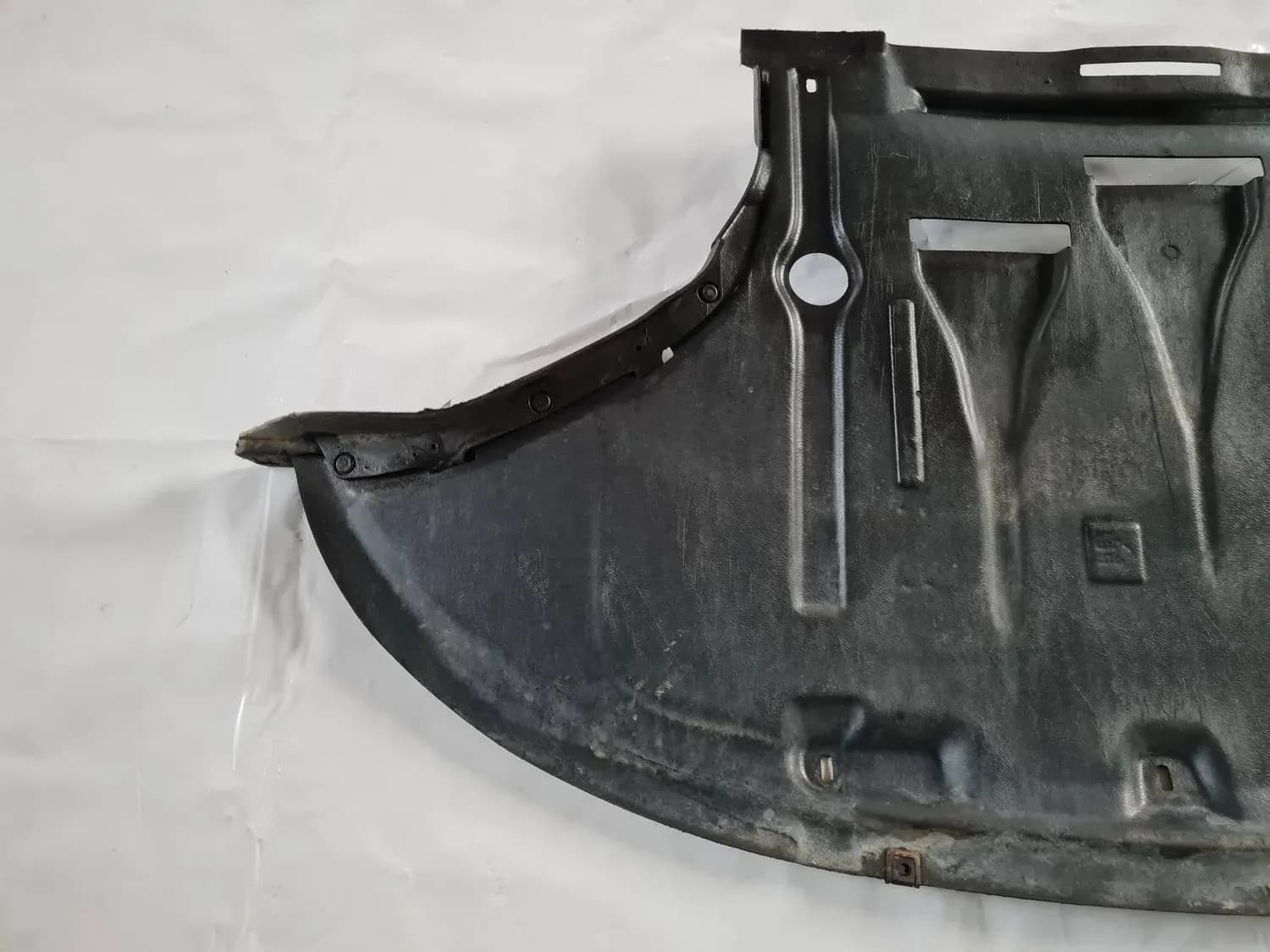 Protector del motor AUDI A6 2008 - foto 4
