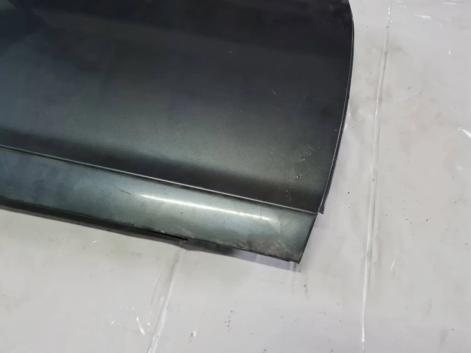 Puerta delantera derecha AUDI A6 2008 - foto 3