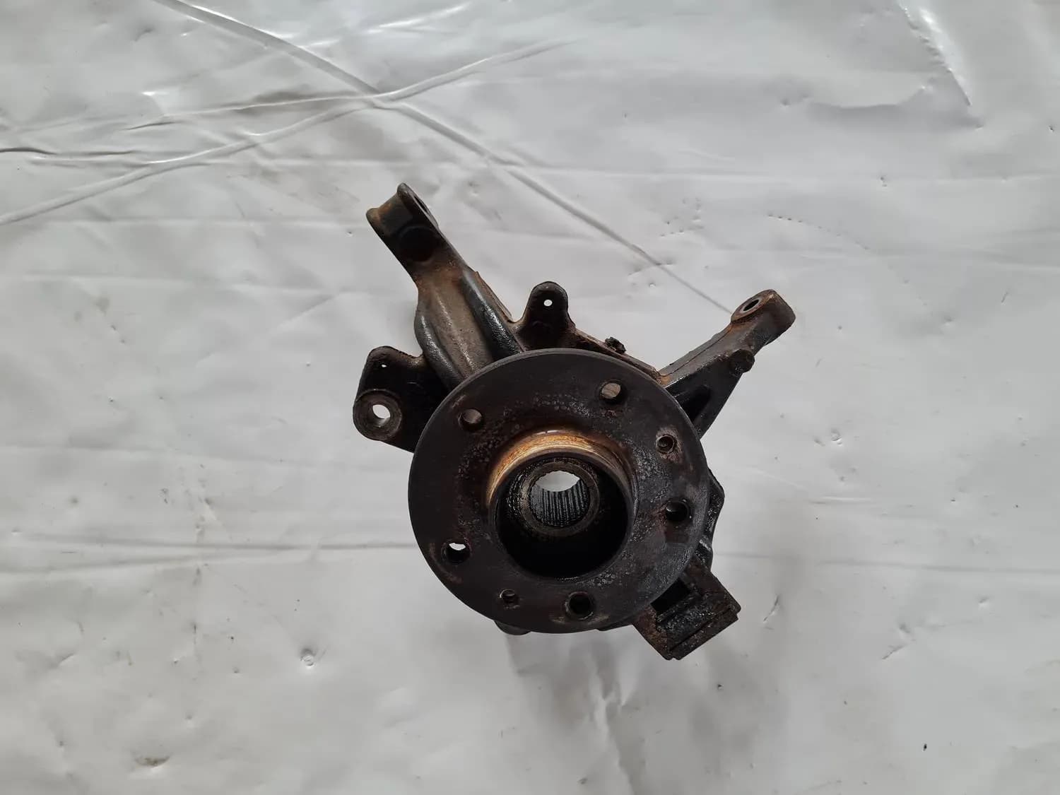 Cubo de la rueda delantera izquierda RENAULT SCENIC III 2011 - foto 5