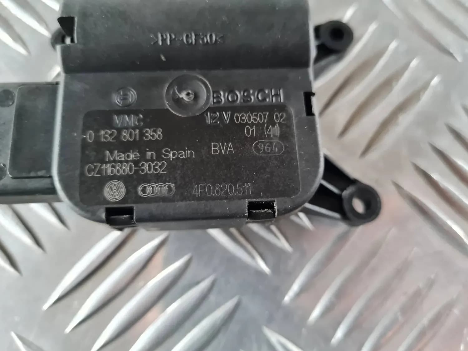 Actuador del sistema de calefacción AUDI A6 2008 - foto 2