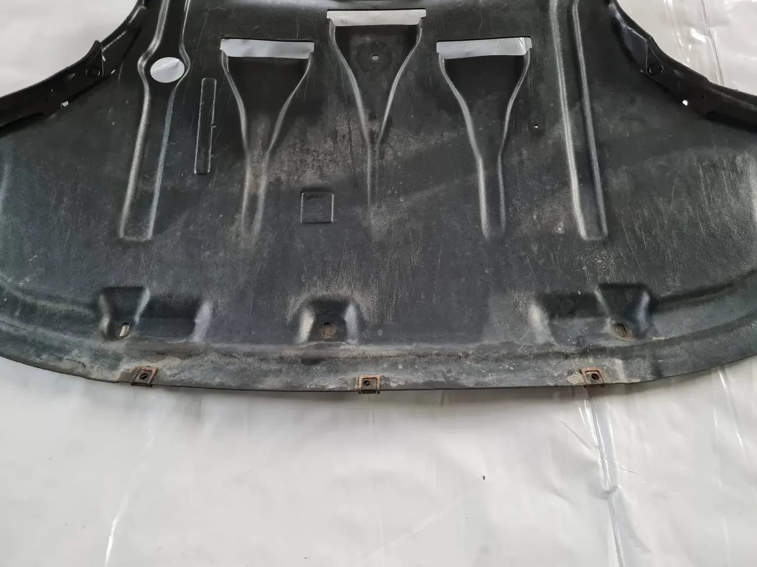 Protector del motor AUDI A6 2008 - foto 5
