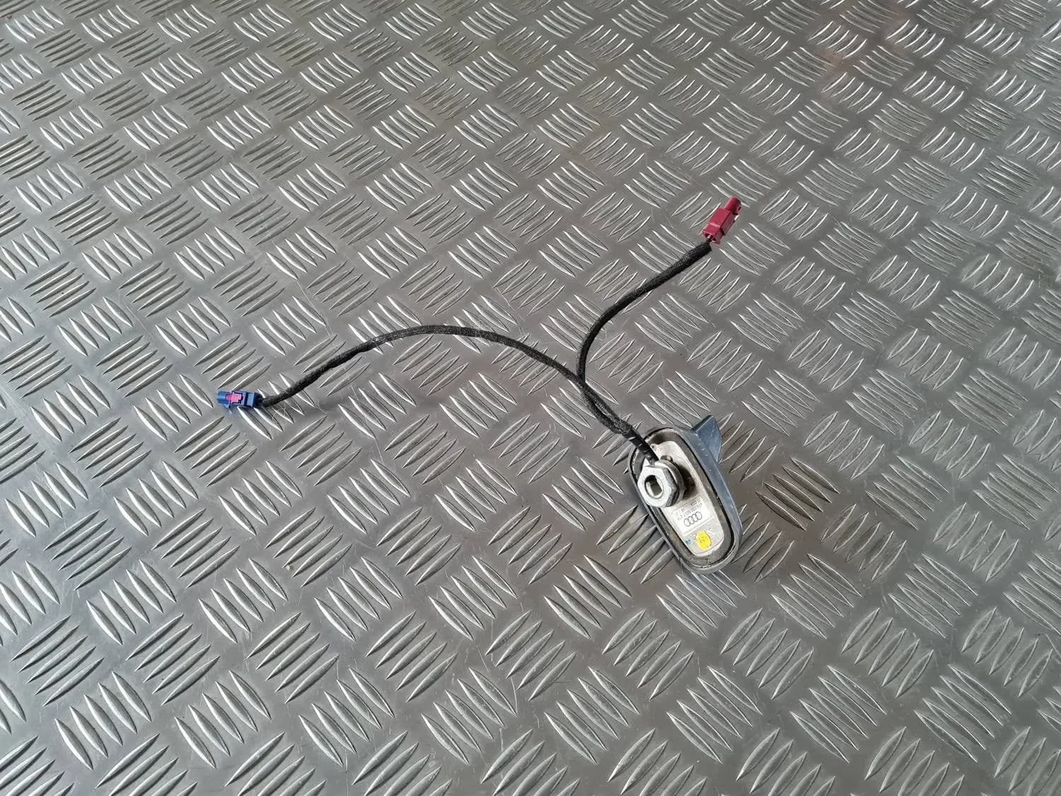 Antena del techo AUDI A6 2008 - foto 4