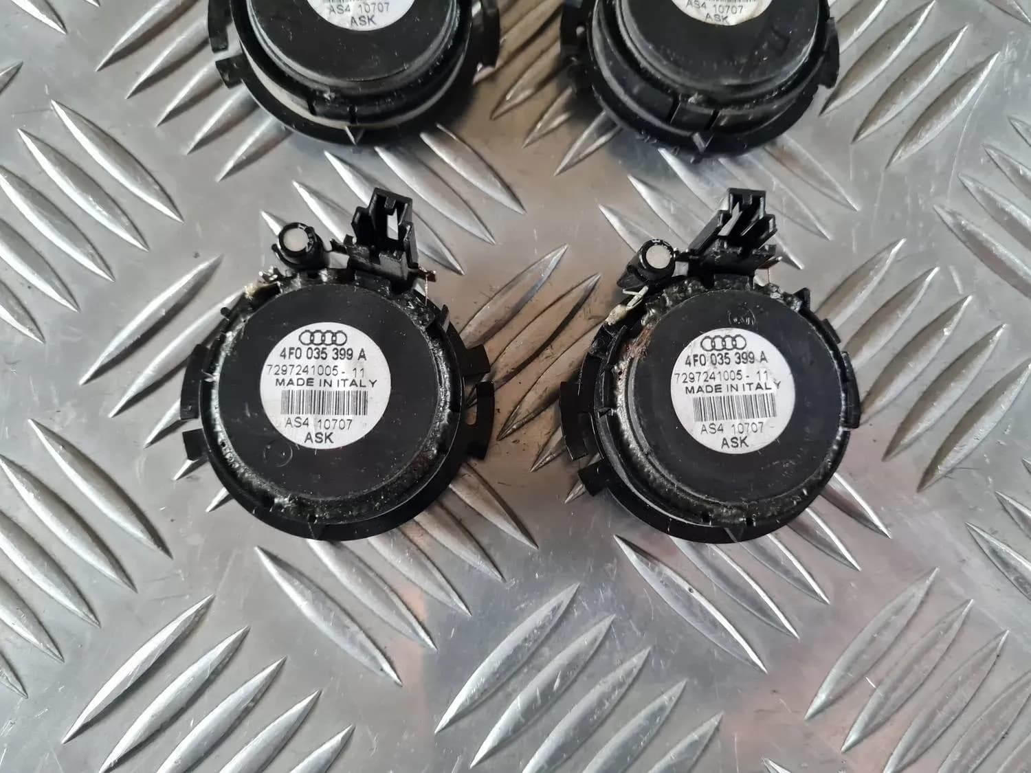 Altavoz de la puerta, superior AUDI A6 2008 - foto 2