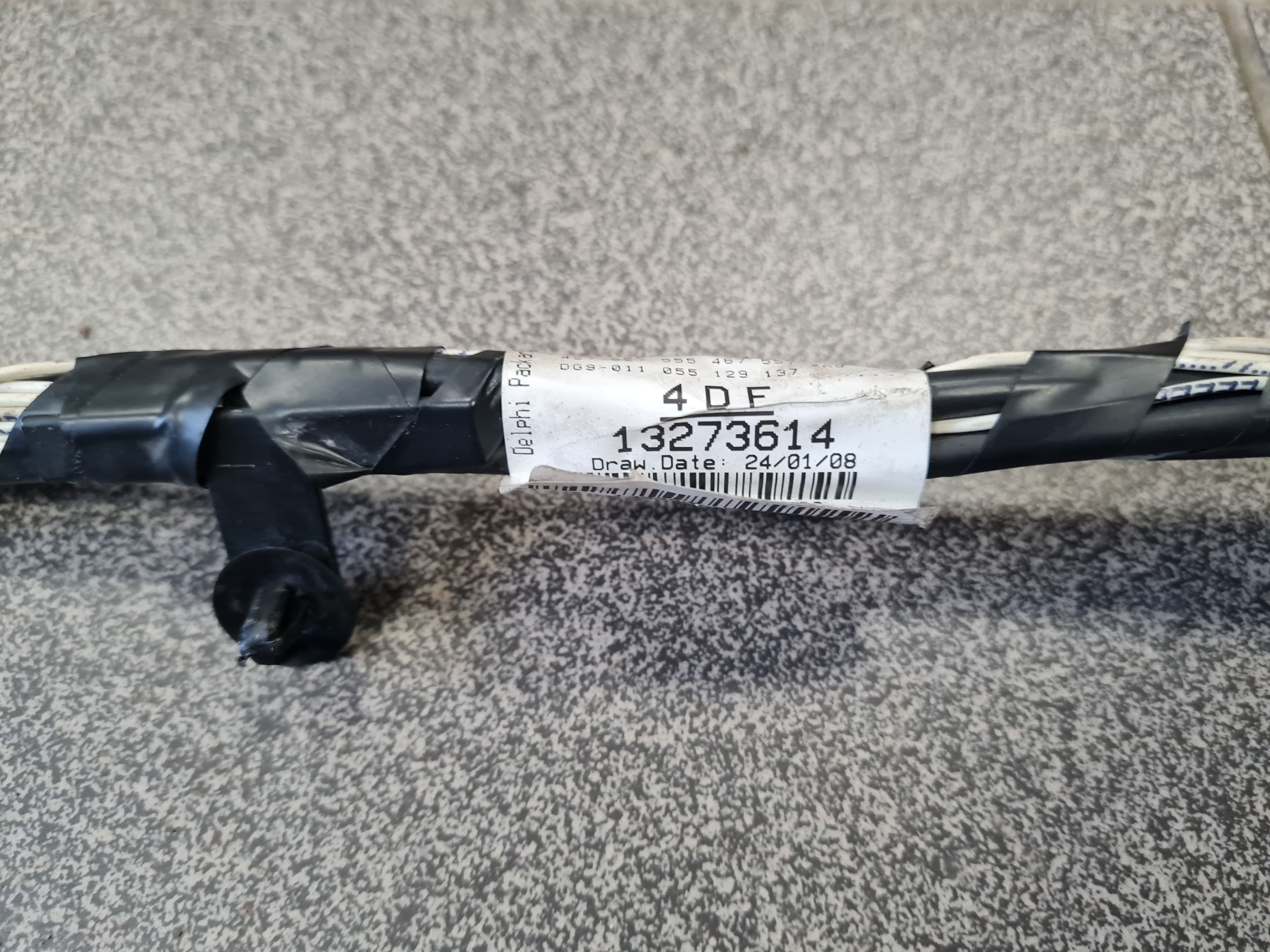 Cables de la tapa del maletero OPEL INSIGNIA SPORTS TOURER 2010 (C) - foto 4