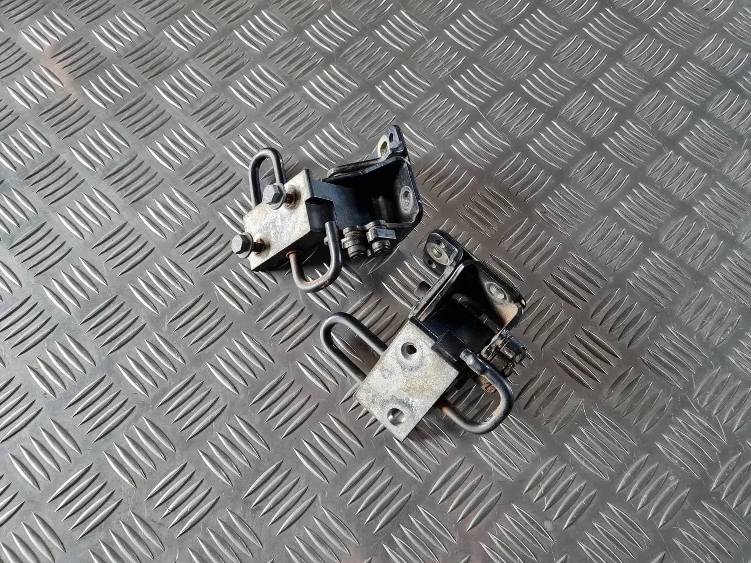 Bisagra de la puerta AUDI A6 2008 - foto 1