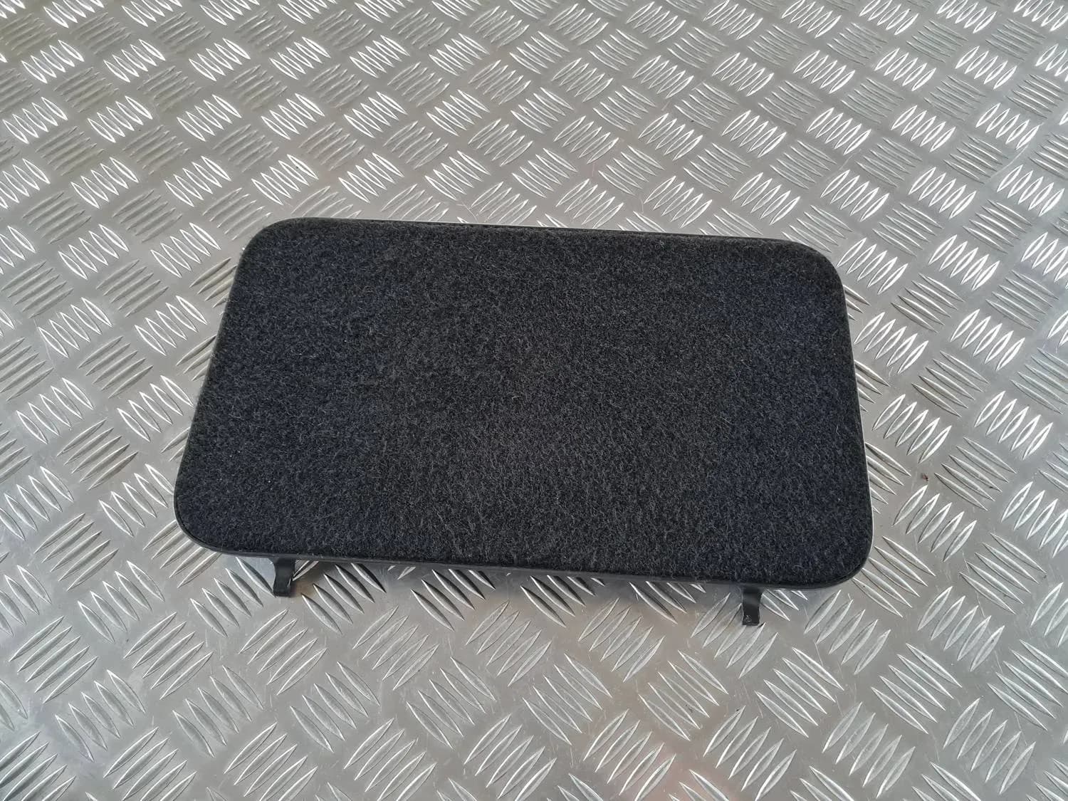 Revestimiento del suelo de los asientos delanteros RENAULT SCENIC III 2011