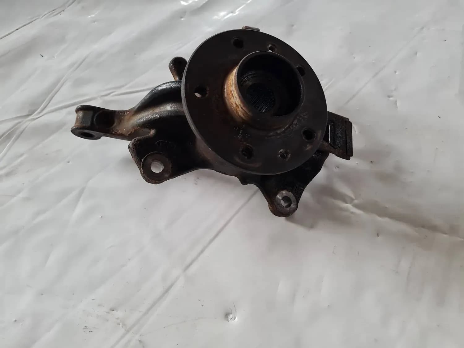 Cubo de la rueda delantera izquierda RENAULT SCENIC III 2011 - foto 4