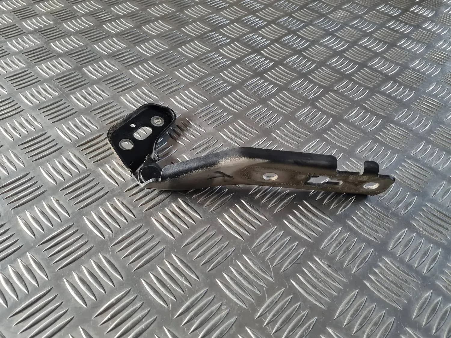 Bisagra del capó, derecha AUDI A6 2008