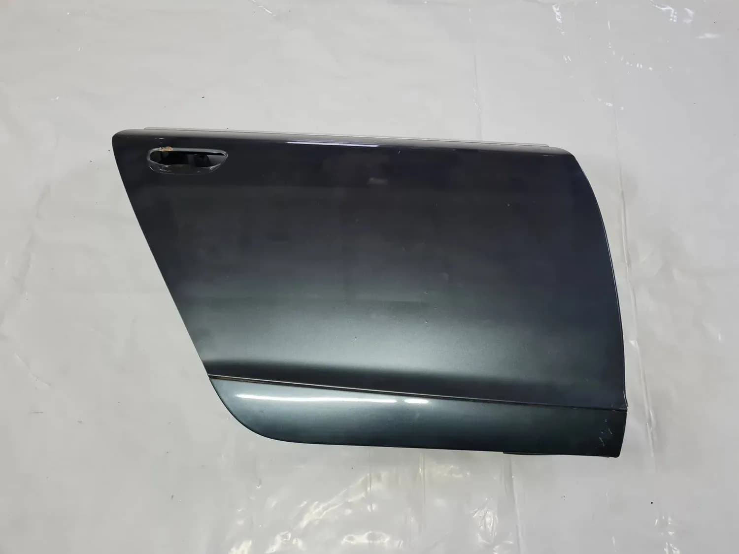 Puerta trasera derecha AUDI A6 2008 - foto 1