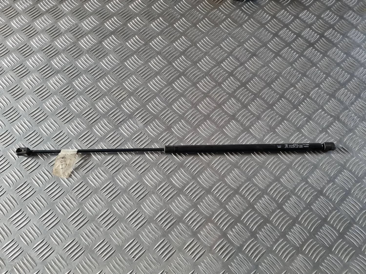 Amortiguador del capó AUDI A6 2008 - foto 1
