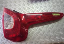 Luz trasera derecha VOLVO C30 2008 BLACK
