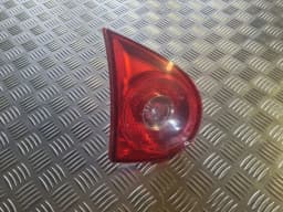 Faro del maletero, izquierdo VW GOLF 5 2004