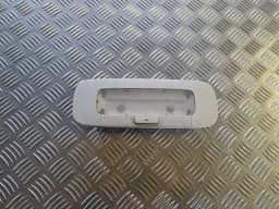 Iluminación de los asientos traseros VW GOLF 5 2004