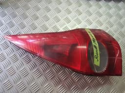 Luz trasera derecha RENAULT MEGANE 2004