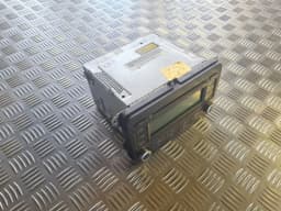CD/DVD/Unidad de navegación VW GOLF 5 2004