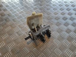 Cilindro maestro del servofreno VOLVO S60 2008