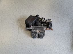 Cierre del maletero VOLVO V70 2000