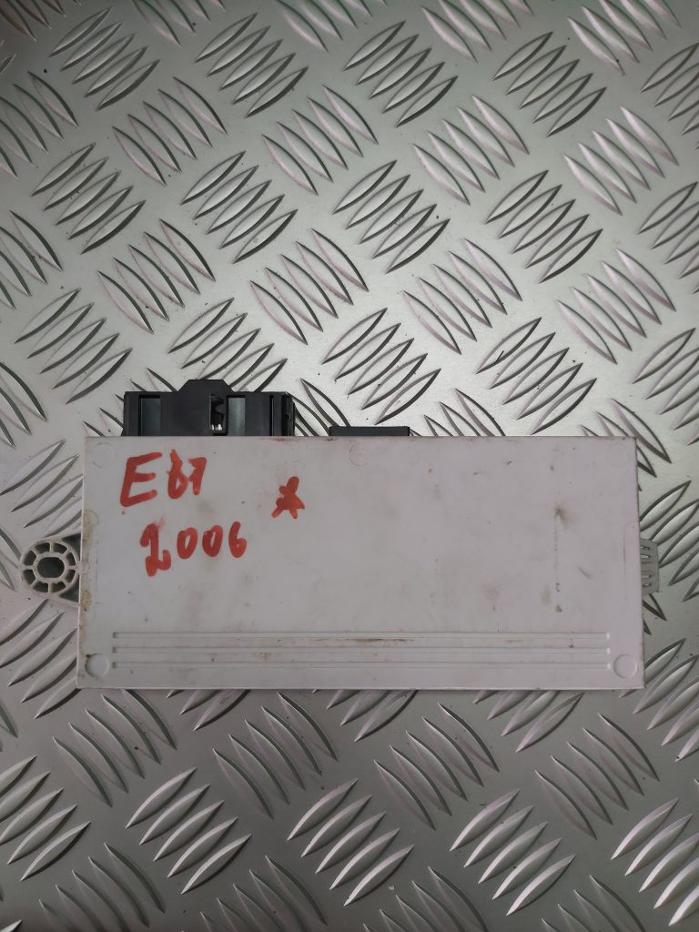 CAS vadības bloks priekš BMW 530D E61 2006 TOURING TITANSILVER 2 CAS vadības bloks priekš BMW 530D E61 2006 TOURING TITANSILVER