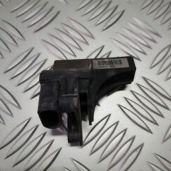 Antenas pastiprinātāja bloks priekš AUDI A4 2004