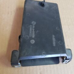 Krūzes turētājs priekš BMW 520D E60 2006 ENG.