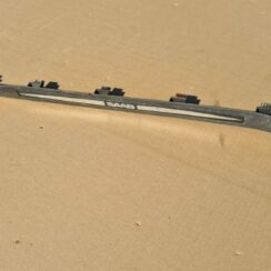 Sliekšņa priekšēja laba uzlika (salonā) priekš SAAB 9-5 1999