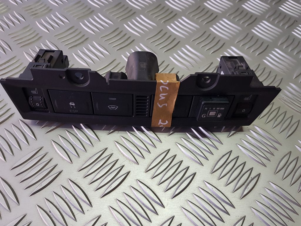 Mērinstrumentu paneļa pārslēgšanas pogas priekš FORD FOCUS 2006 1 Mērinstrumentu paneļa pārslēgšanas pogas priekš FORD FOCUS 2006