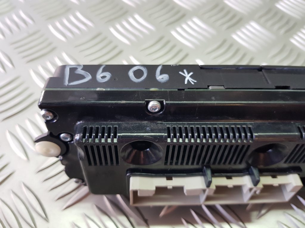 Klimata kontroles bloks priekš VW PASSAT B6 2008 ANGL.