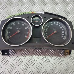 Spidometrs priekš OPEL ASTRA H 2005 GREEN